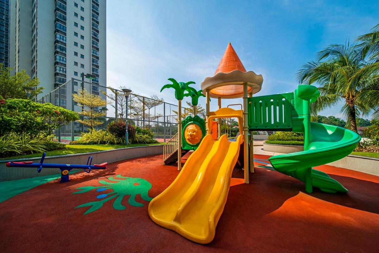 Scenic Country Garden Danga Bay By Lions Bay Lägenhet Johor Bahru Exteriör bild